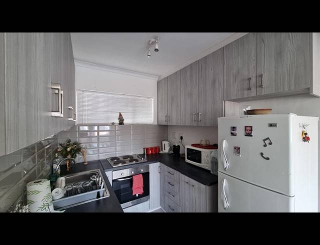 2 BEDROOM PROPERTY TO RENT IN WOODSTOCK